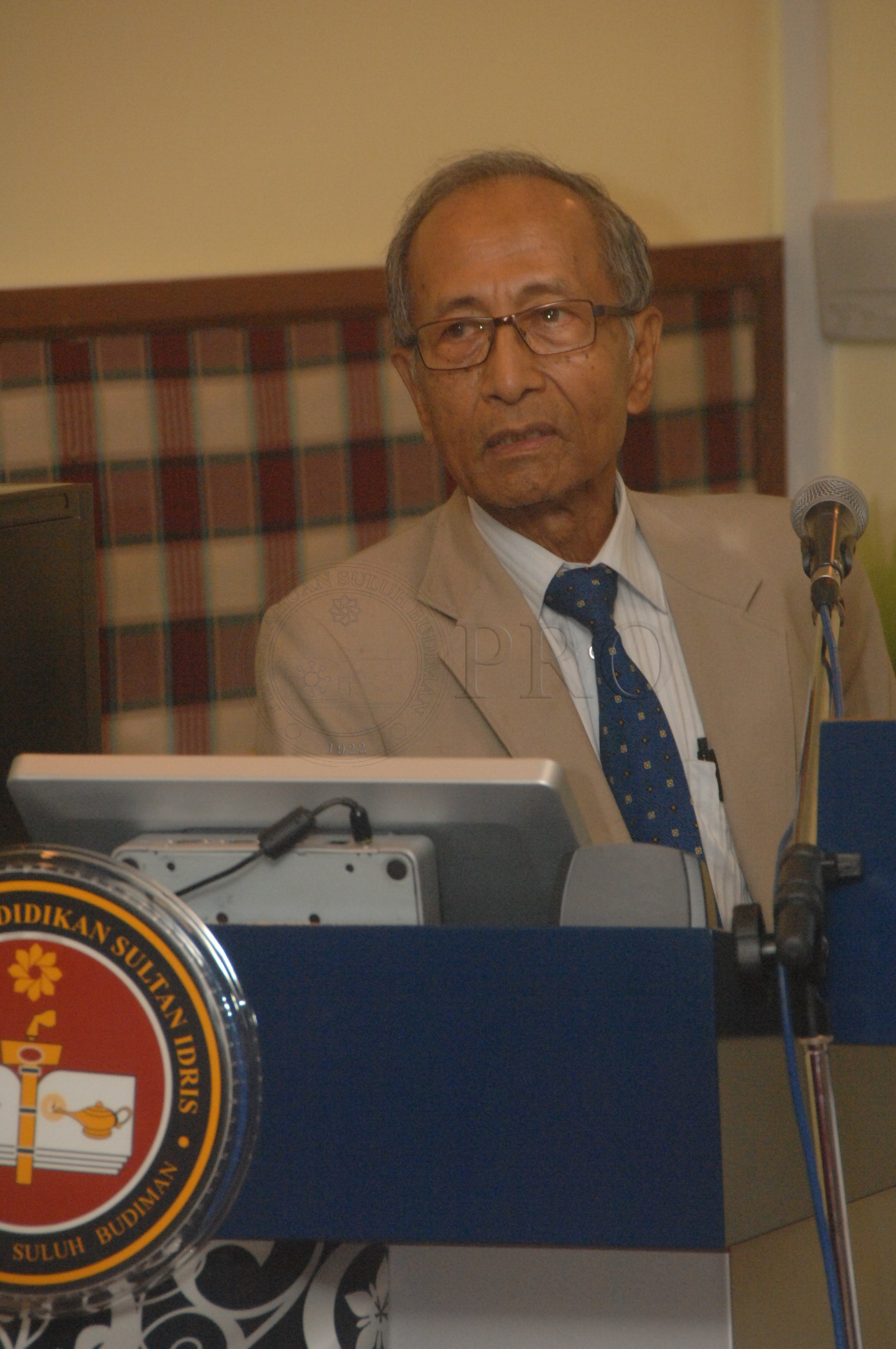 PRO 14 34 WACANA FBA 0116